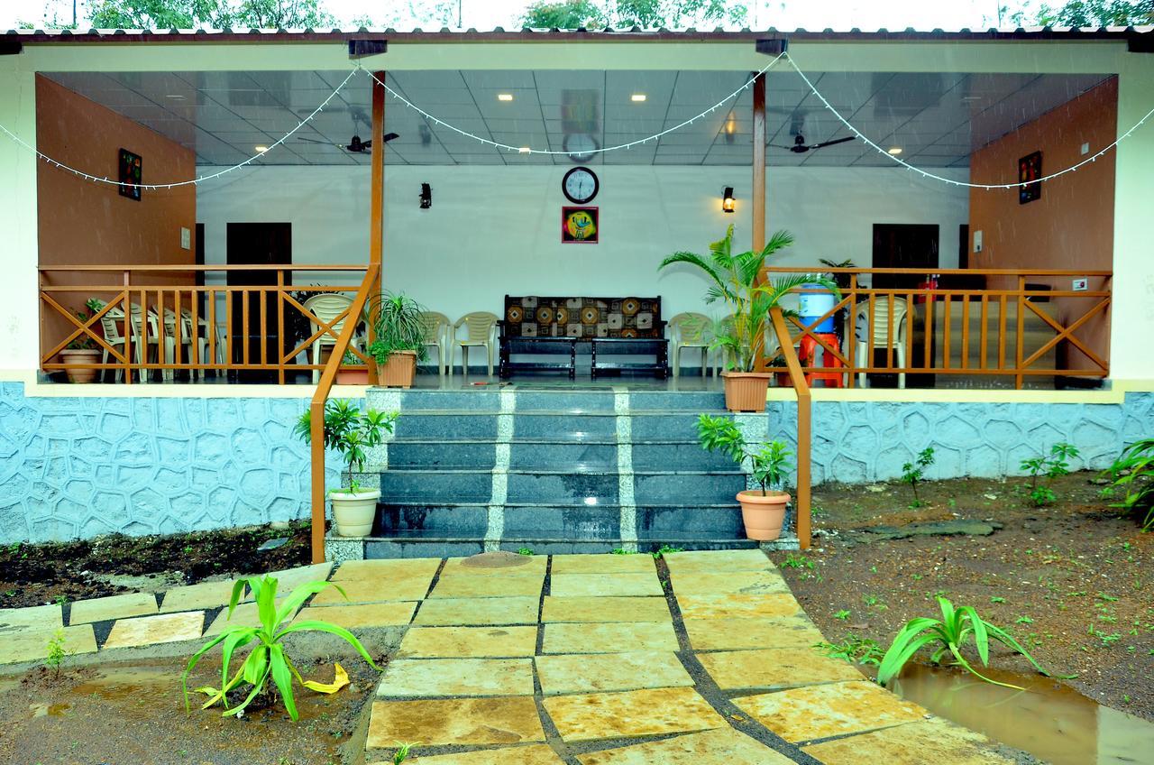 Prakruti Agro Farm Jawhār Exterior photo